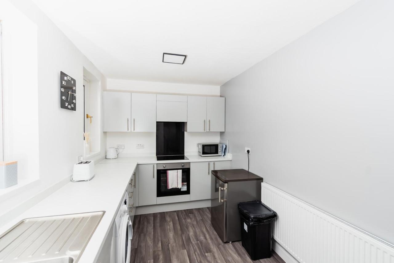 Greenbourne - 4 Bedrooms Sleeps 8 Free Parking Gateshead Exterior foto